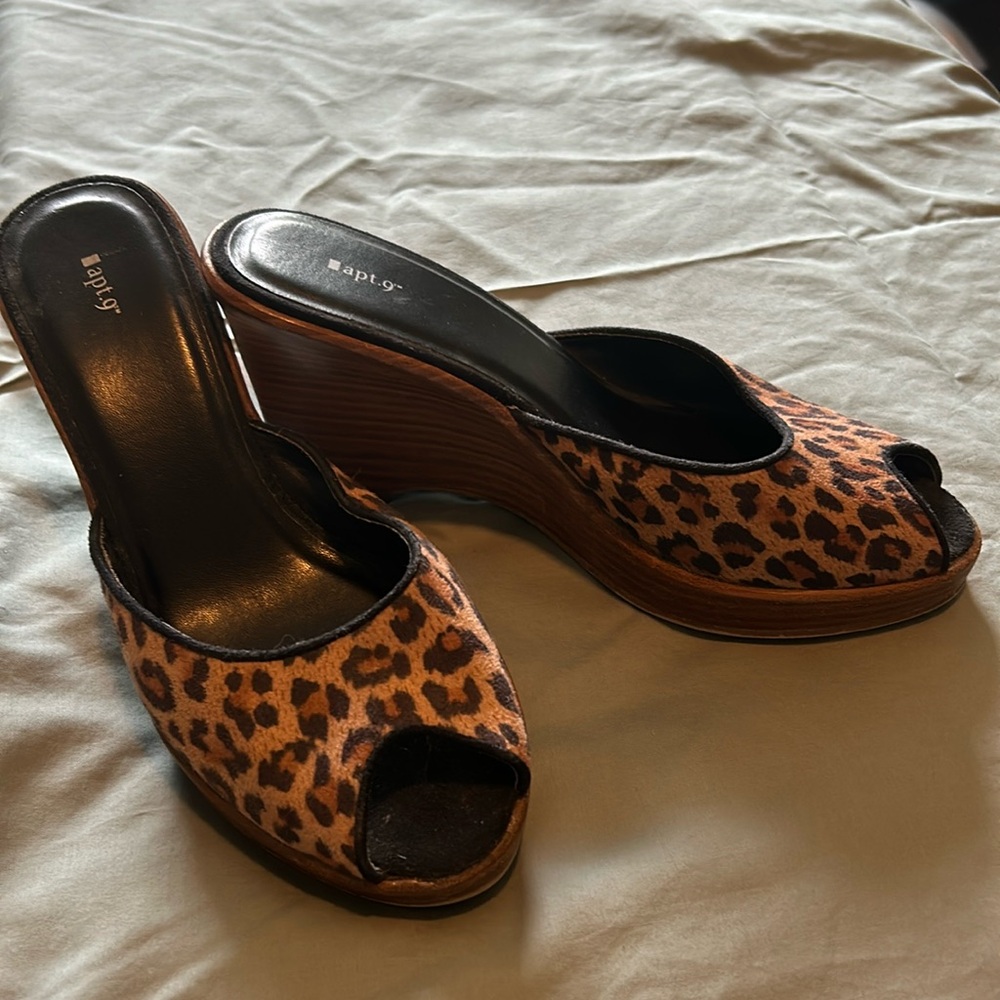 Leopard print heel slides